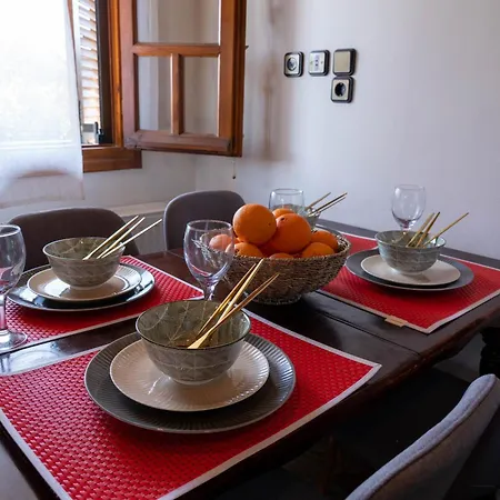 Jutta's House 度假居 Mourátagas