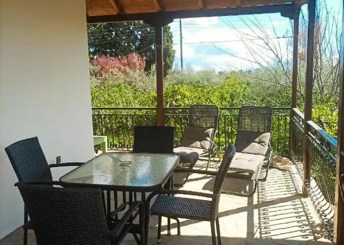 Holiday home Jutta's House